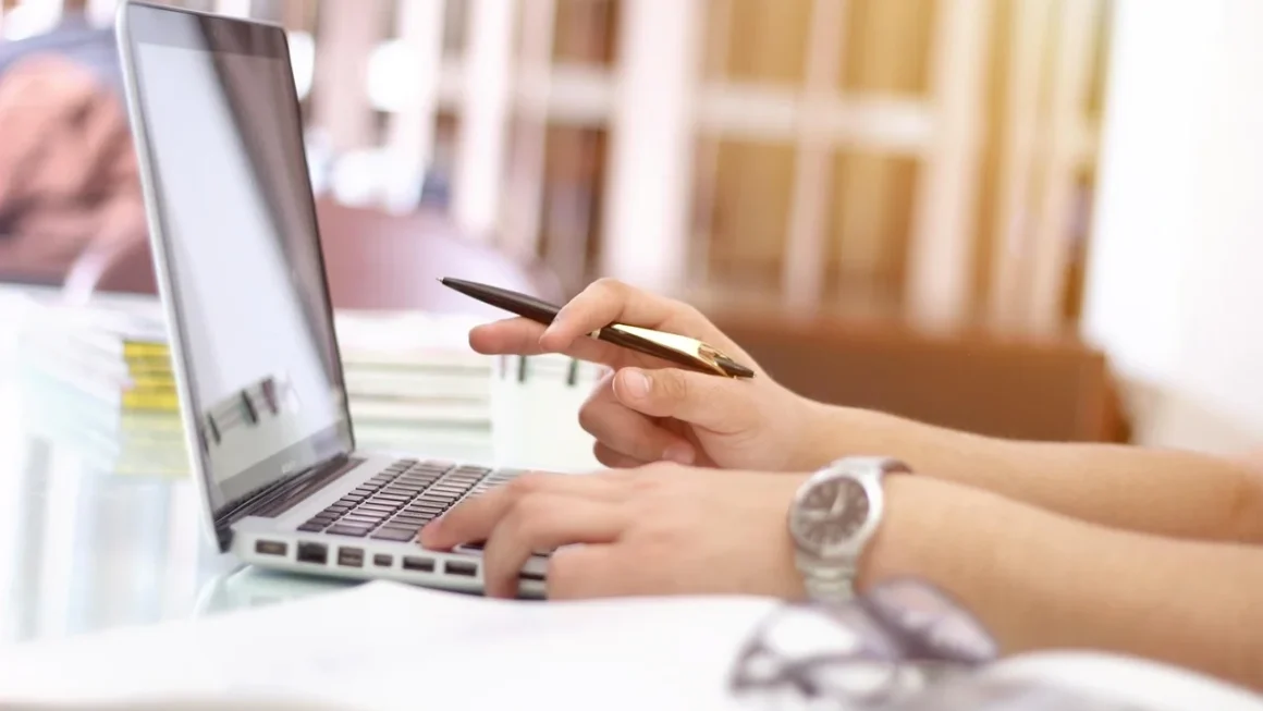 The Ultimate Digital Work Planner: A Comprehensive Productivity Guide for Remote Workers